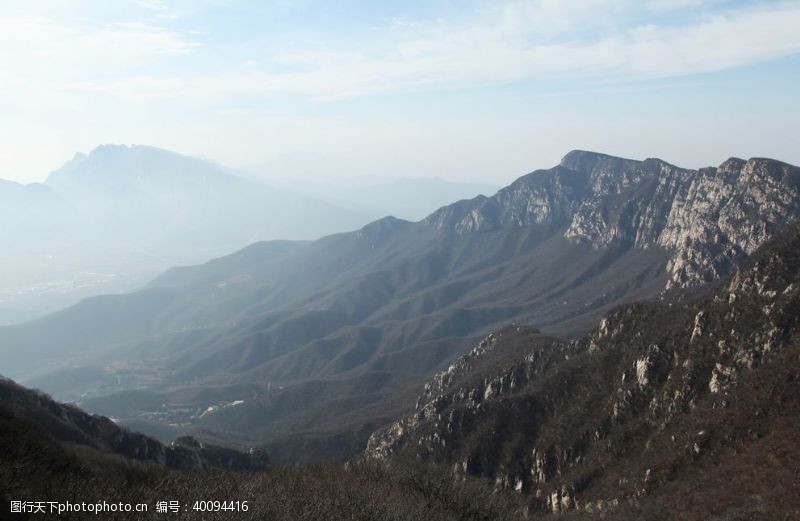 嵩岳寺塔嵩山冬景图片