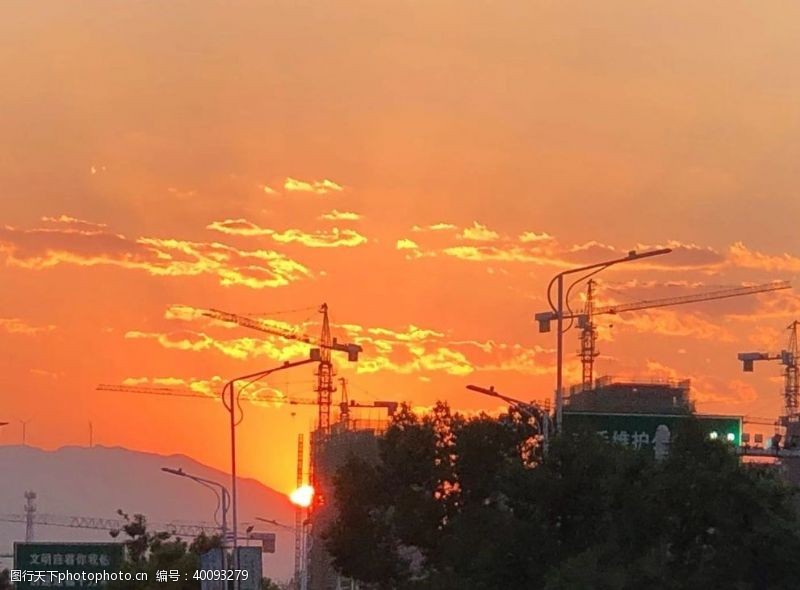 夕阳青山夕阳美景图片