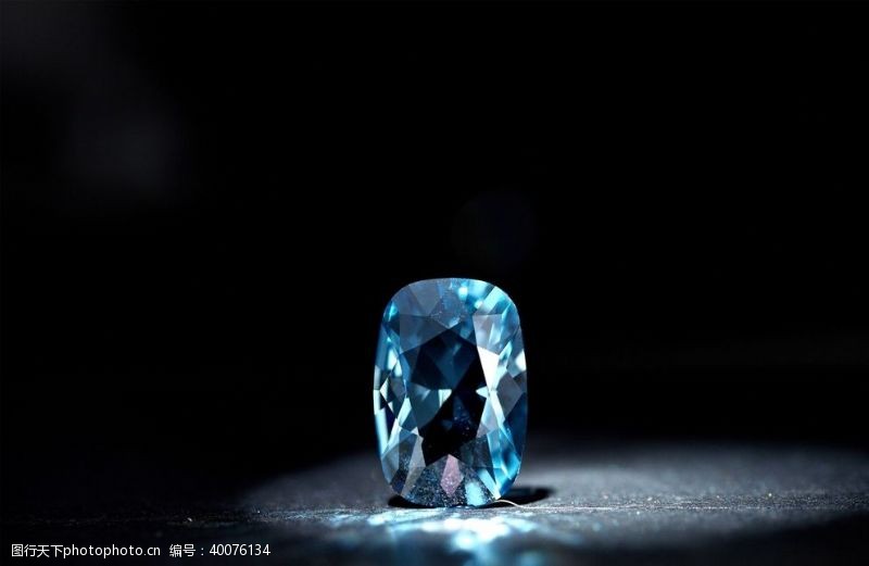 光彩钻石宝石图片