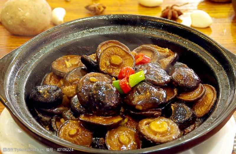 砂锅饮食蚝油香菇图片