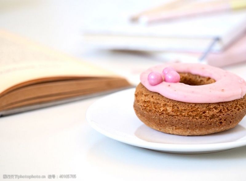 茶海报甜甜圈图片