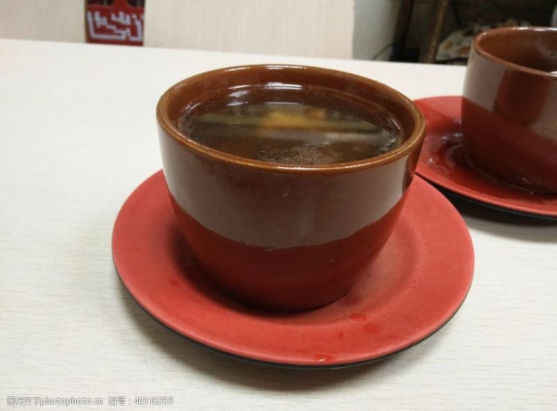 茶碗炖汤图片