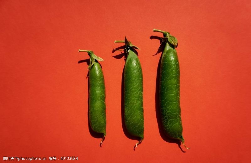 绿色蔬菜海报豌豆图片