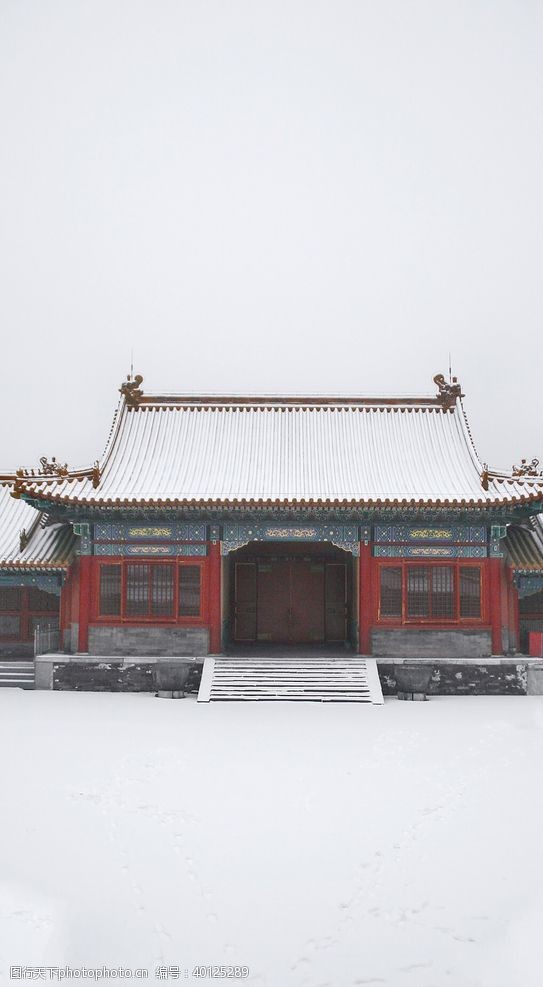 古建筑物中国风大气插画场景图片
