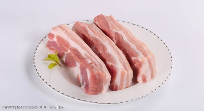 新鲜猪肉猪肉五花肉图片