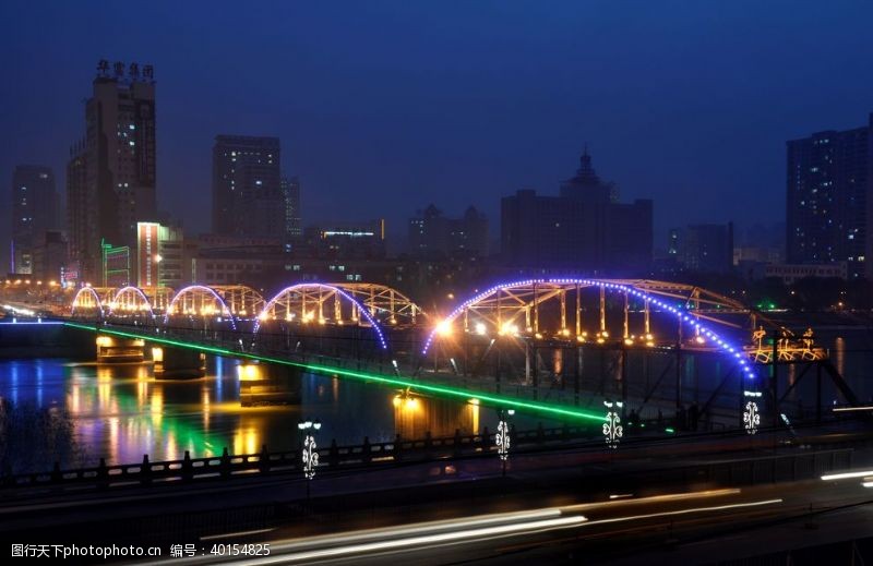 江水白渡桥图片