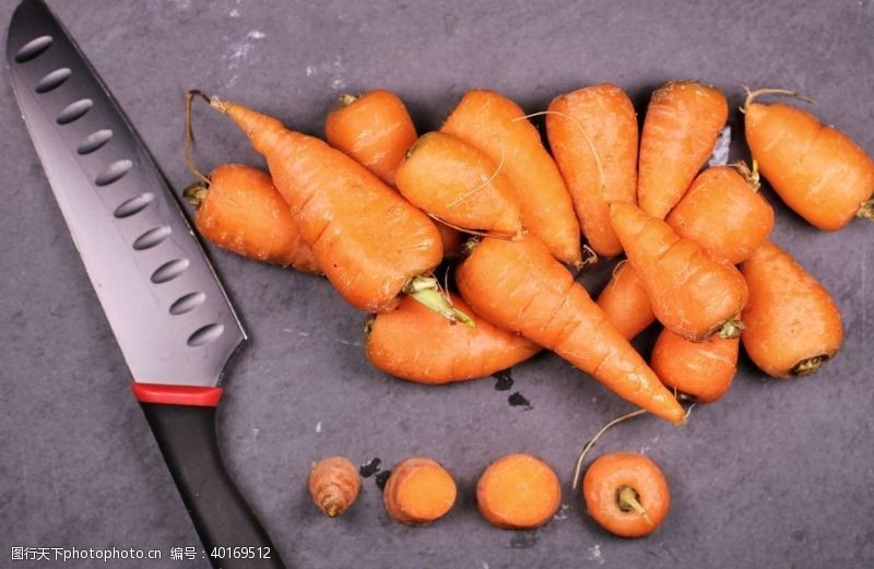 蔬菜批发市场红萝卜图片