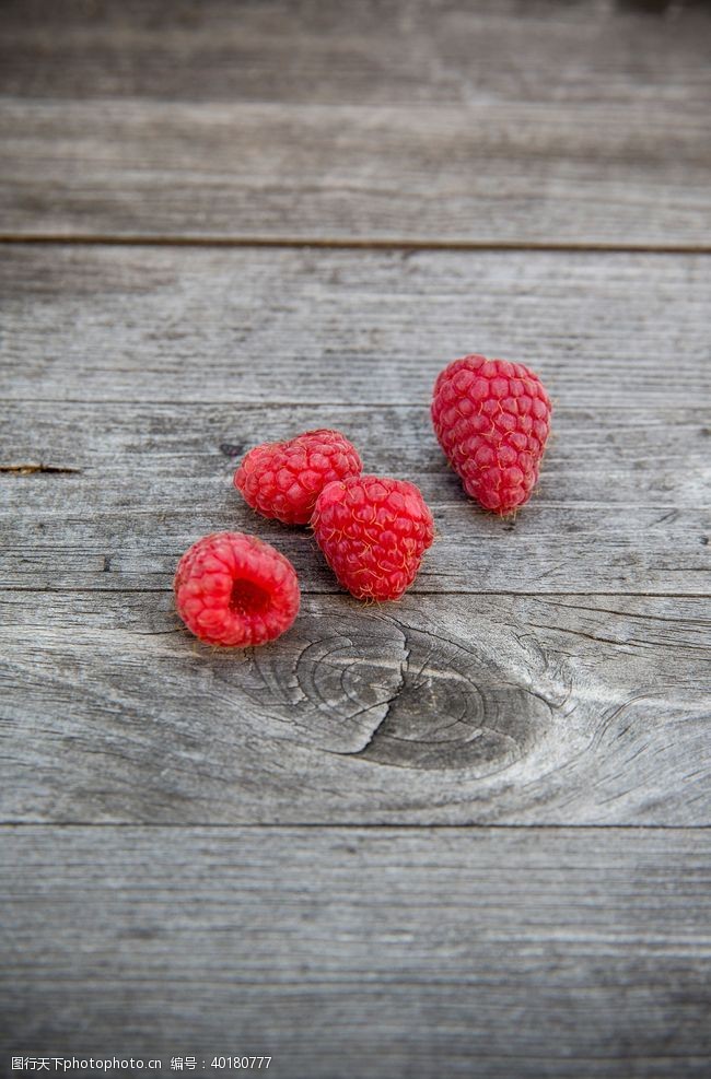 水果宣传红莓图片