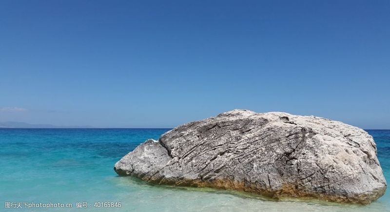 海水撒丁岛风景图片