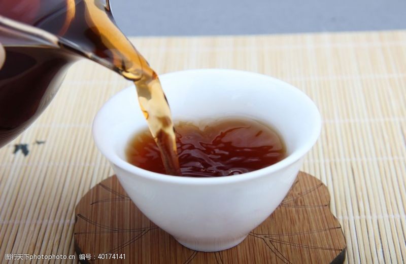 喝茶茶艺茶汤图片