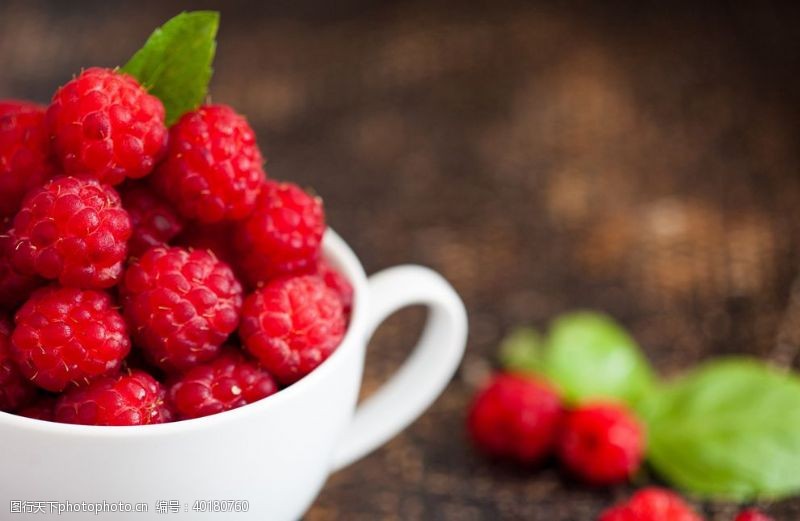 创意果蔬红莓图片