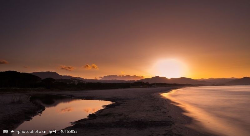 日出撒丁岛风景图片