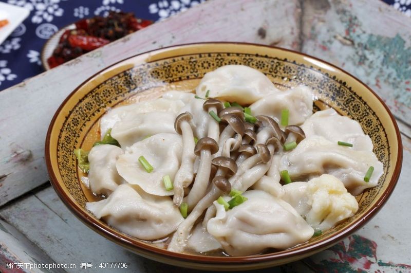 水滴水饺美食图片