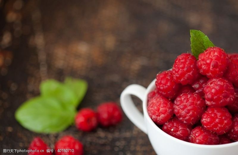 创意果蔬树莓图片