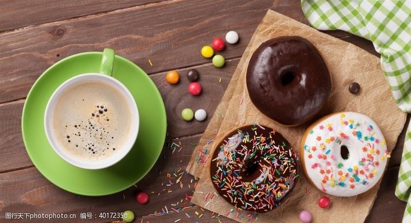 食物素材咖啡和甜甜圈图片