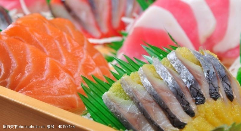 三文鱼日本料理刺身图片