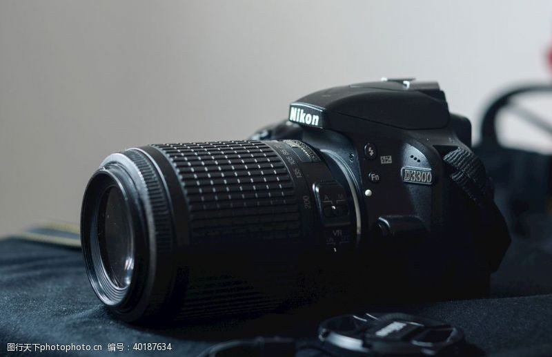 高端品牌尼康单方相机镜头图片