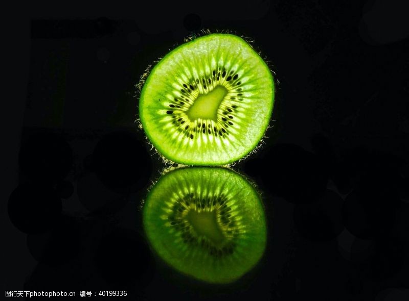 猕猴桃广告奇异果图片