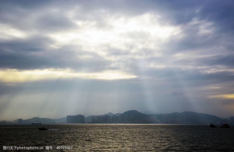 晚霞天空图片