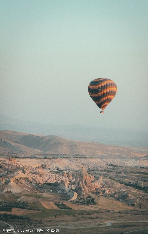 旅游海报素材热气球图片
