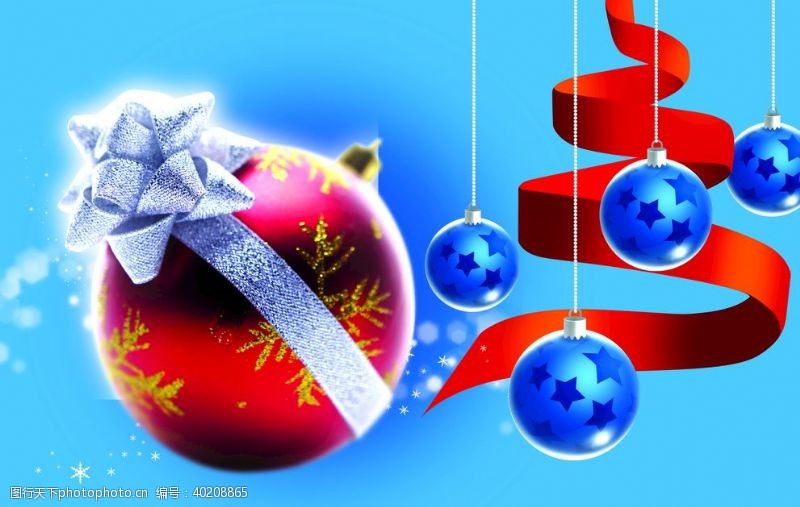 蓝调圣诞树素材树带蓝底图片