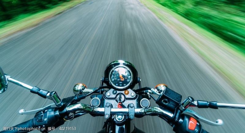 速度感摩托车图片
