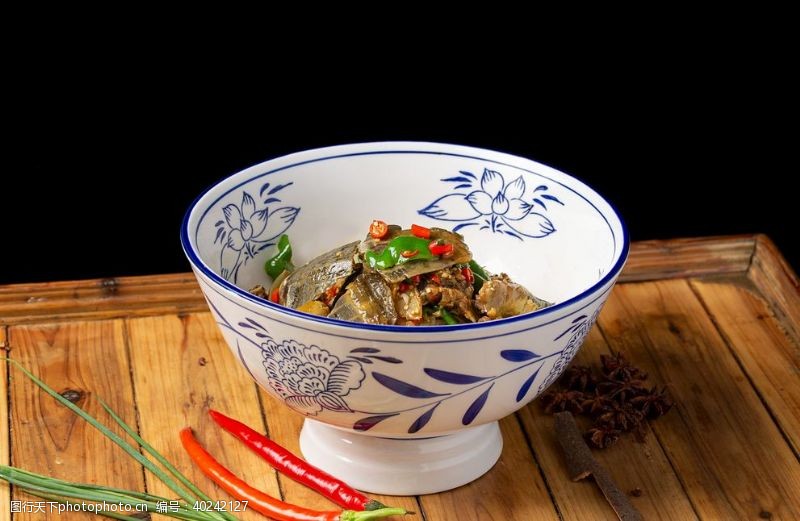 传统美食青椒炒沙鳖图片