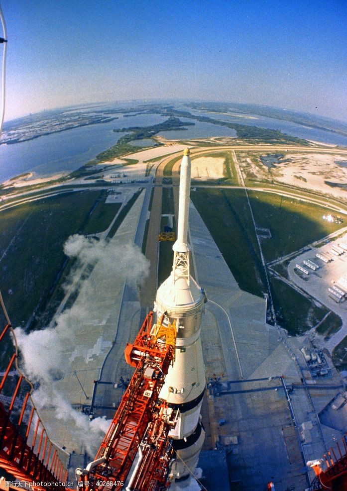 梦幻星云航天器载人火箭航天科技图片