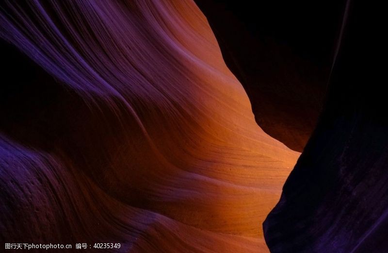 光感美国亚利桑那州羚羊峡谷风景图片