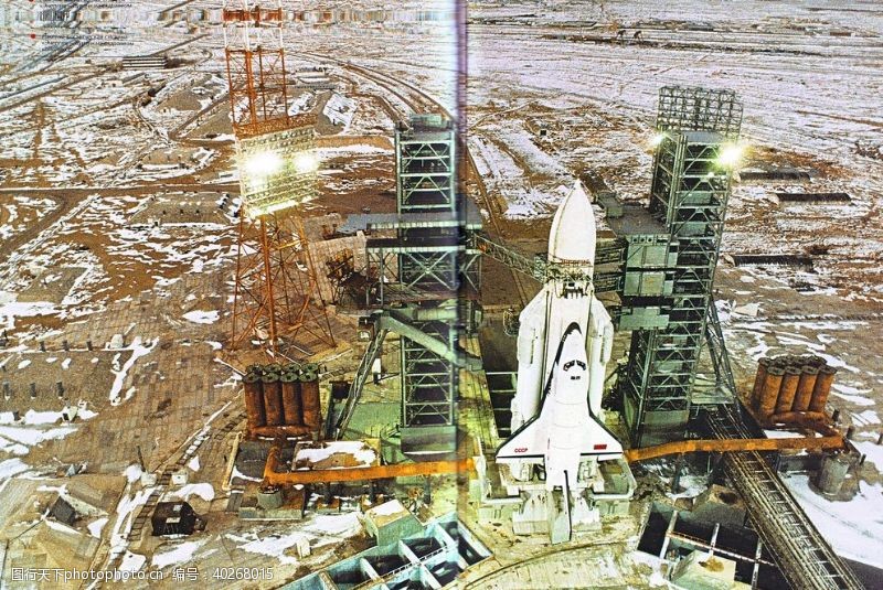 土地航天器载人火箭图片