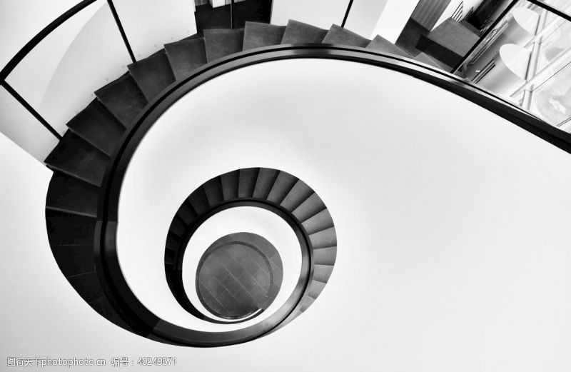 钢圈螺旋楼梯抽象建筑设计图片