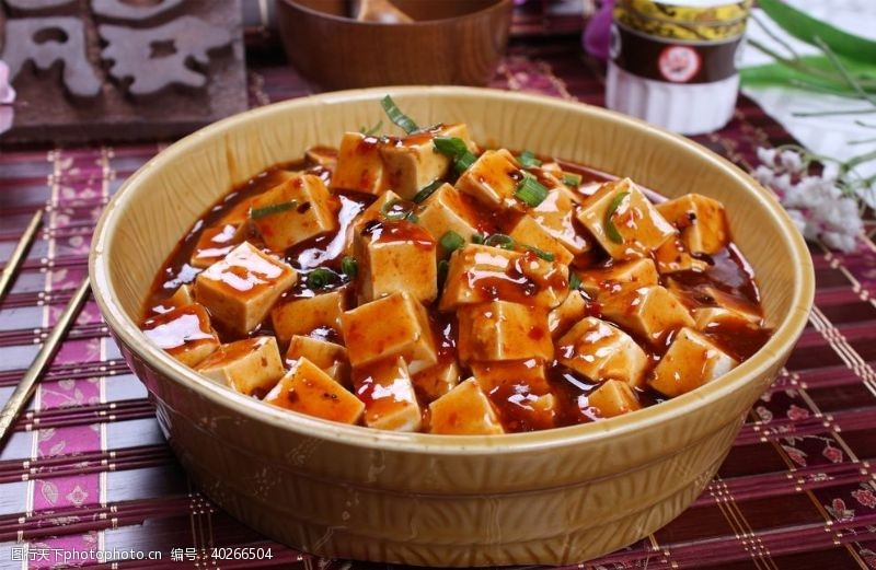 干煎豆腐麻婆豆腐图片