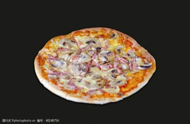 披萨饮食培根蘑菇披萨图片