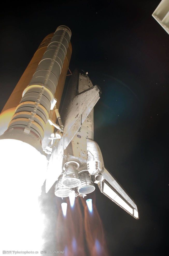 梦幻星空航天器载人火箭图片