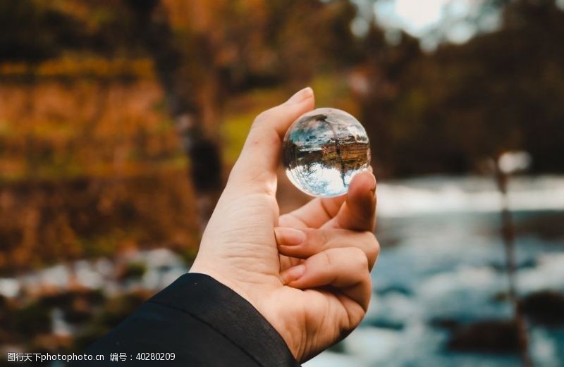 玻璃球水晶球图片