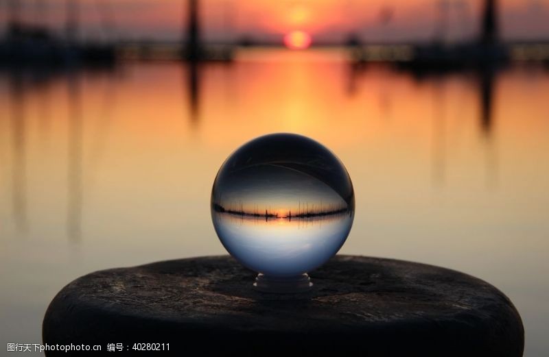 玻璃球水晶球图片