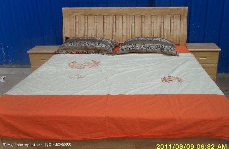 床垫床铺图片